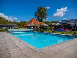 Elegant chalet 25 km Amsterdam