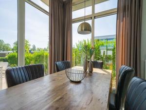 Luxury chalet with a dishwasher