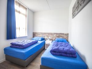 Lovely holiday home with jetty near IJsselmeer