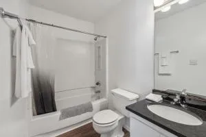 Northcliffe 104 I Fully Furnished 1 Bedroom 1bth - 温斯顿·塞勒姆