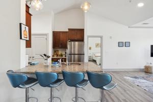 Overlook 4302 I Stunning 2Bd2Bth Apt I Pool