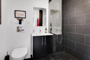 Waterfront Holiday Gem With Stunning Views Of Ebeltoft Bay