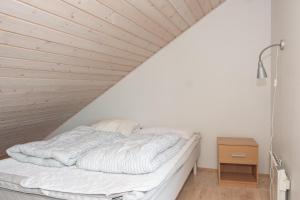 Amazing Home In Ebeltoft With 3 Bedrooms And Internet