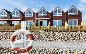 Amazing Home In Glesborg With 2 Bedrooms And Internet - Bønnerup Strand