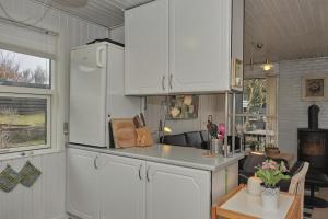 Stunning Home In Ebeltoft With 3 Bedrooms And Internet