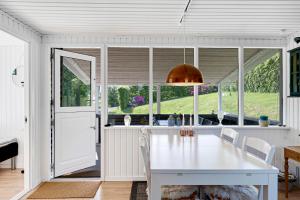 Stunning Home In Ebeltoft With 3 Bedrooms And Internet