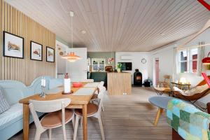 Scenic Forest Retreat Close To Ebeltoft Town Centre, Beaches And Golf Course