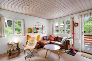 Scenic Forest Retreat Close To Ebeltoft Town Centre, Beaches And Golf Course