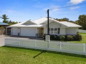 The White House - Downsfield