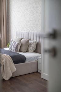 Exclusive City Center Elizabeth Grand Suite w 3BEDRM