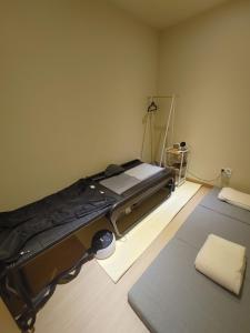 Myeongdong Hostel Zamshh - Female Only