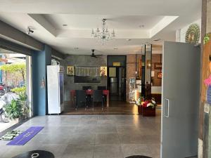 SawasdeeCiao Patong Guesthouse