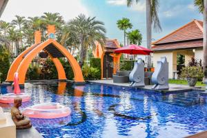 Luxury Retreat Villa with Grand Pool & Garden 奢華獨棟四卧室別墅 私人泳池花園