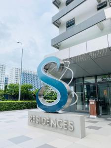 1 Bedroom with Balcony near Mall of Asia