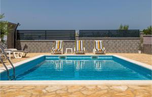 Two-Bedroom Holiday Home In Valtura