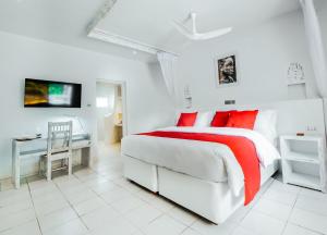 Casa Zuri Diani Beach Villa