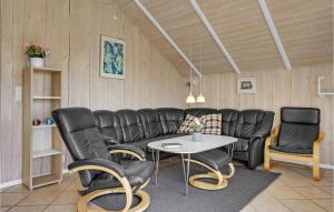 Three-Bedroom Holiday Home In Haderslev