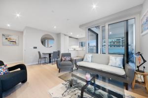 Modern 2 Bed Heart of Elephant Castle