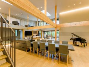 Rakuten STAY VILLA Kamogawa Building A with Pool and Terrace and sauna Capacity of 12 persons Pets allowed