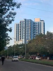 The Ville Stays - Muttam