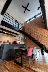 Manhattan Hills富山