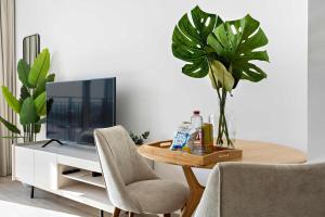 Silkhaus Vacation Homes Canal View Studio near Ferrari world