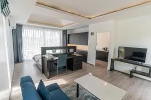 The wide view resort and restaurant - Ban Riang