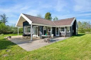 Holiday Home With A View Of The Beautiful Natural Landscape Of Mols - Vrinners