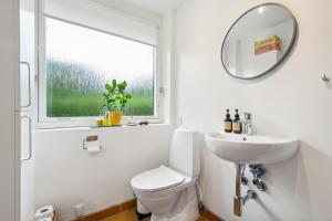 Cozy Holiday Home Near Elsegårde Beach Close To Nature, Swimming And Ebeltoft