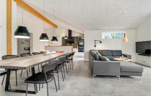 Amazing Home In Blokhus With Sauna