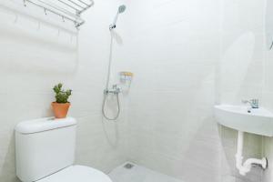 Grand Valora near Sam Poo Kong Semarang Mitra RedDoorz