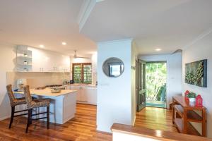 Heliconia 1 Hamilton Island 3 Bedroom Ocean Views with Golf Buggy
