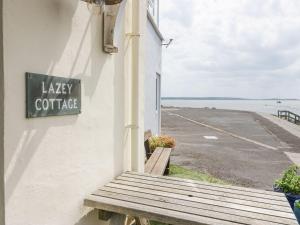Lazey Cottage