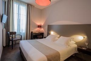 Hotels Hotel Ronsard : photos des chambres
