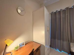 1BR Condotel with Balcony at FAME Residences #FM56