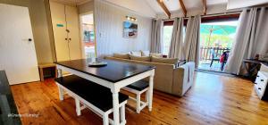 Milkwood Lodge 2 - Sleeps 8