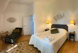 Villas Chateau l'Hubertiere, classe du tourisme 4 etoiles : photos des chambres