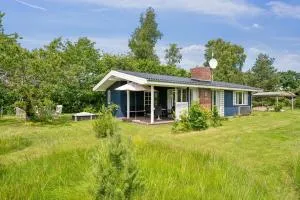 Cozy Holiday House In A Scenic Area - Hevring