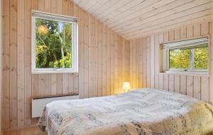 Awesome Home In Rødby With Kitchen