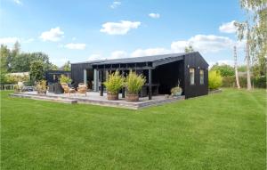 Awesome Home In Væggerløse With Kitchen