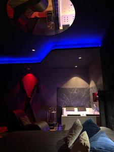 Appartements LoveroomXspa : photos des chambres