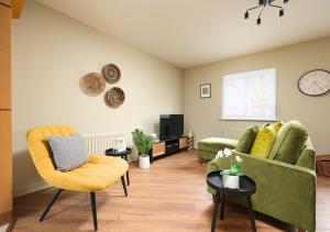 Stylish Flat With Sofa Bed in Malmesbury!