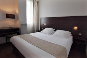 Hotels Hotel Ronsard : photos des chambres
