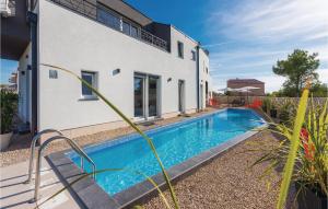 4 Bedroom Beautiful Home In Sibenik 