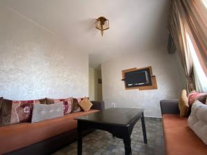 Cozy, secure and perfect for family stays