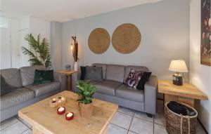 Awesome Home In Wemeldinge With Kitchen