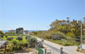 Awesome Apartment In Contrada Fiori Sud