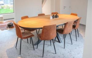 4 Bedroom Awesome Home In Diksmuide