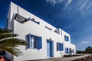 Astarti Apartments