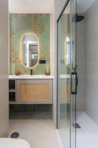 Cervantes Luxury Apartment